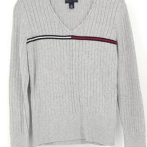 90's Nostalgic Tommy Hilfiger sweater small